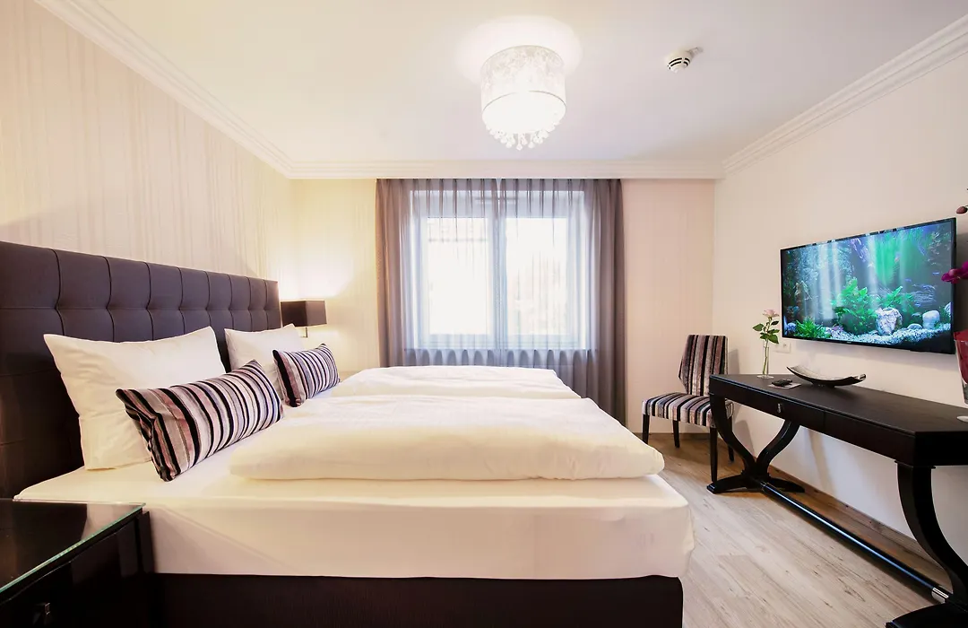 Hotel Residenz am Rosengarten-1